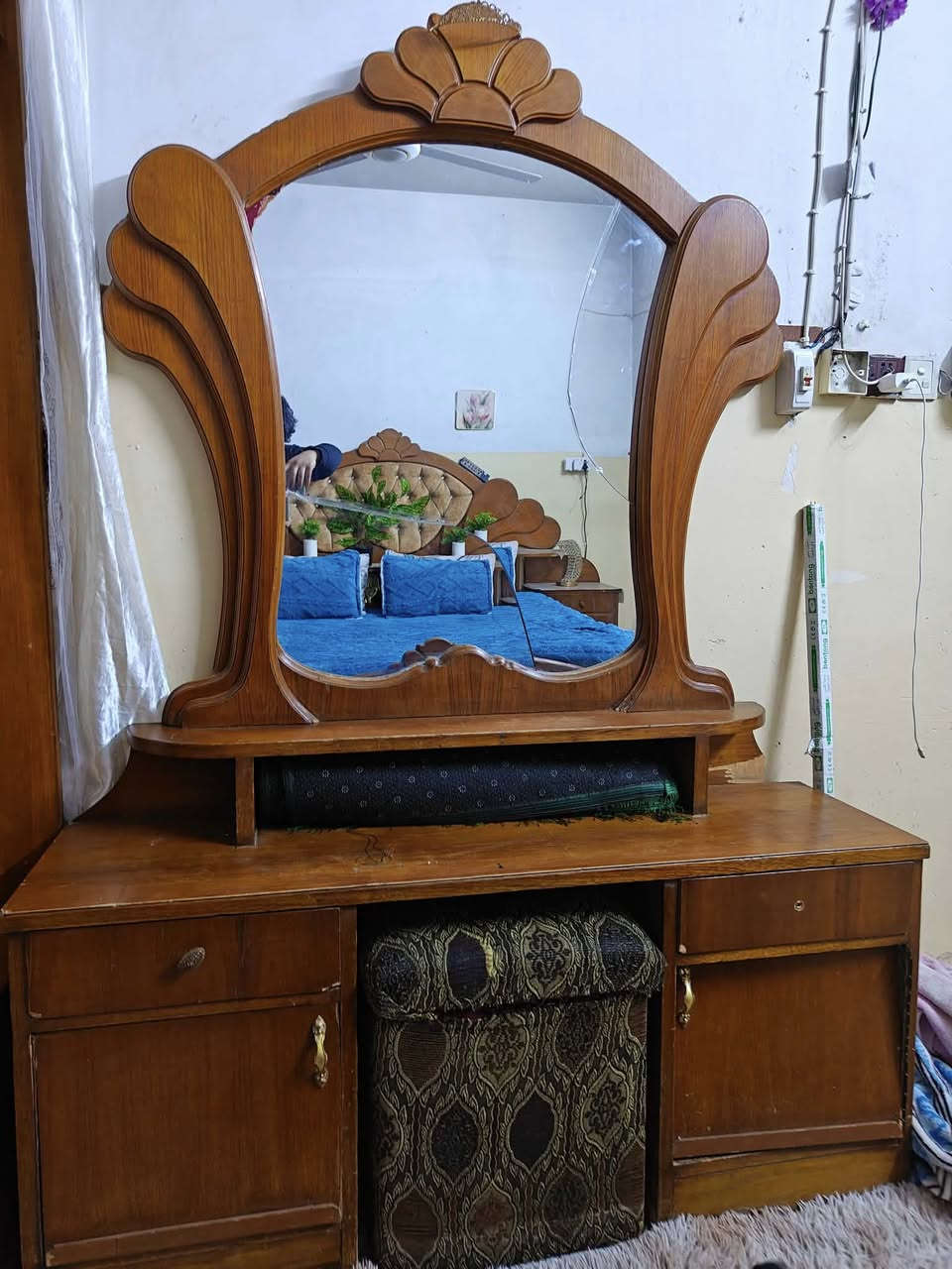 السلام عليكم
عندي غرفه نوم للبيع صاج عراقي 
5ملم شرط العنوان الموصل جانب
الأيمن الهرمات الاولى 
السعر 650 أو بيه مجال 
***********
