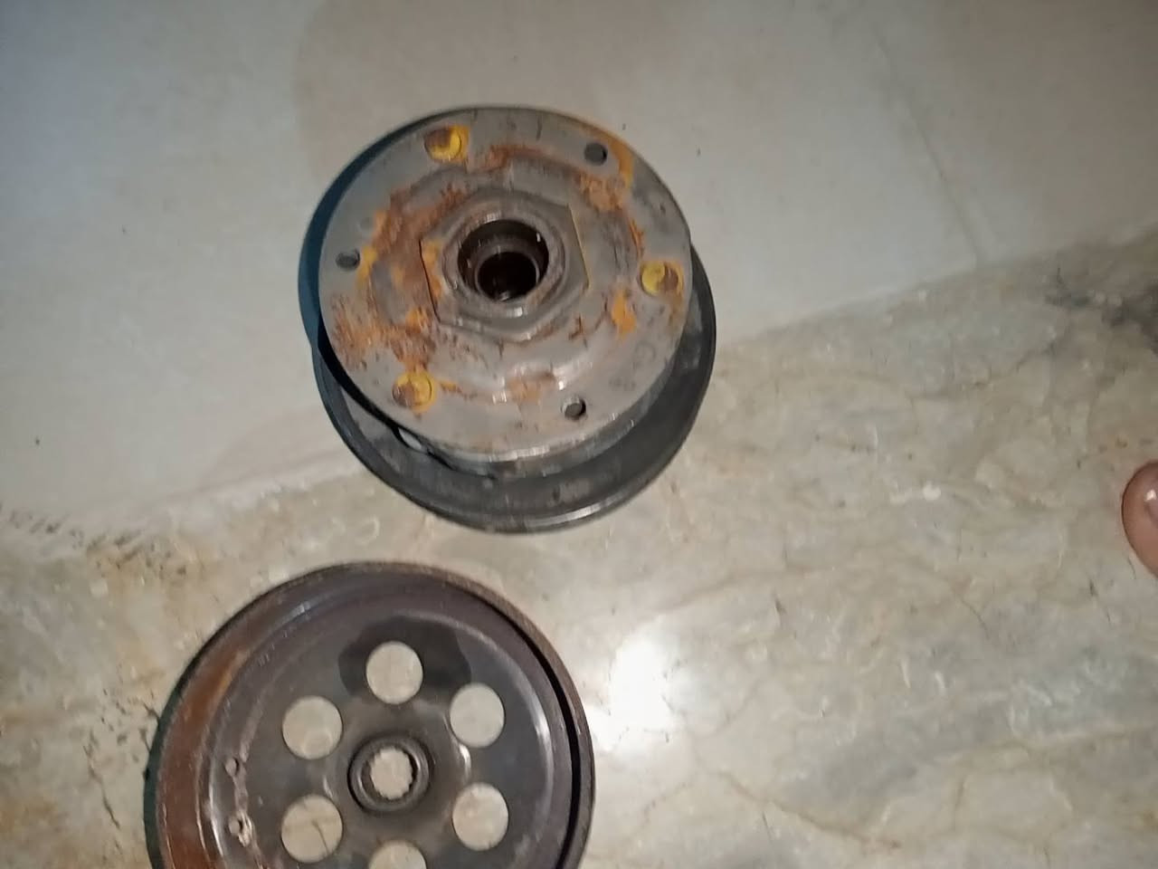 تخم كلجات فراشة كامل مال حاوية شرط  بس البنز محكوك السعر 15 مع توصيل لكل المحافضات


**إذا كنت صاحب هذا الإعلان وتريد حذفه لأي سبب، رجاءا أرسل رسالة إلى الدعم الفني**