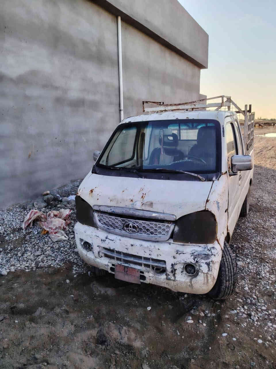 هانفي موديل 2007منفيس محرك جديد بل كارتون كابريتر جديد تخم تأيرات جديد جاهزه سياره ناعمه السعر 16او بيهه مجال مكان السياره داقوق قرب أمام الهوه ***********
