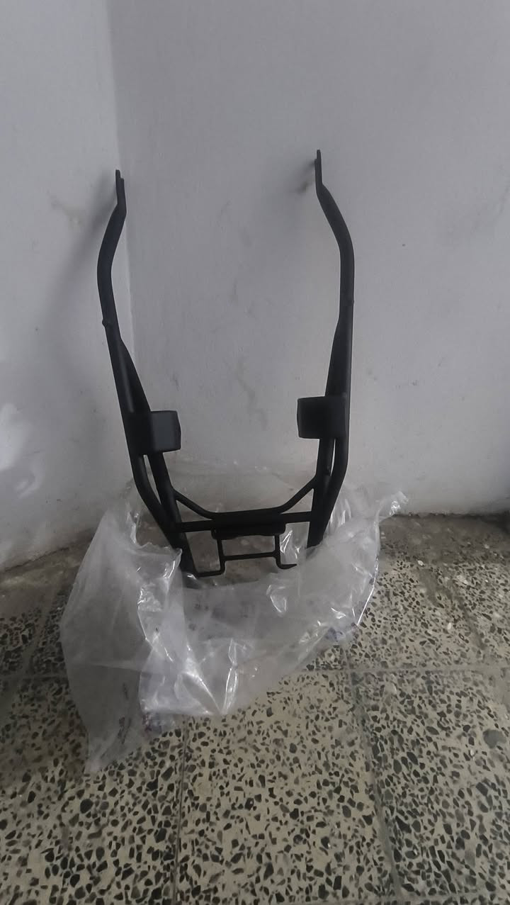 سيبايه جديده للبيع ودوسات خلفيه سعر45
***********
