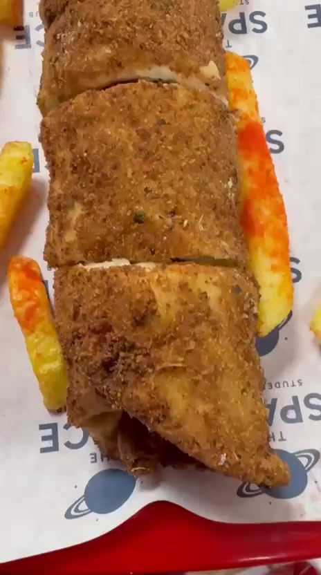 شيف عام شرط التيست قبل العمل اعمل
شيف شرقي -شيف مقبلات -شيف مشاوي عامة دجاج سمك  - شيف كص تشريح وتخمير وشد وتنزيل -شيف وجبات سريعة 
اعمل  فنادق مطاعم شركات متفرغ للعمل للتواصل عبر وتساب او الخاص ***********
