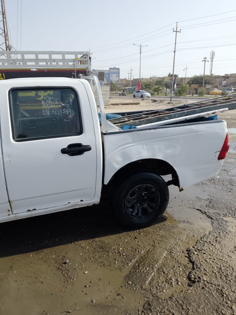 السلام عليكم بيك اب للبيع 20 ورقه مكينه وكير  كفاله مراوس بسمند بيجو  مكلف بنشر رقم صاحب السيارة ***********
