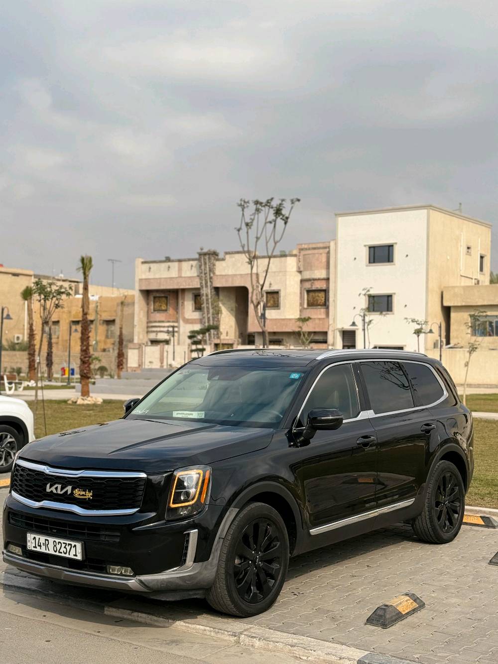 كيا تيلورايد مديل 2022 فول فتحه وحده مو فتحتين السياره حادثه جاملغ وبنيد الايمن مبدلات دواخل ابيض كشنات الاماميه تدفئه وتبريد والتبريد ستوني سويته منضومه كامله 900$ السياره 7 راكب كشنات منفصله VIP السياره نضيفه ماشيه 82 الف كيلو السياره وبيه مساج السياره بيهه مواصفات خير من الله سعره 260 وبيه مجال للاستفسار اتصل ع هاذ الرقم ***********