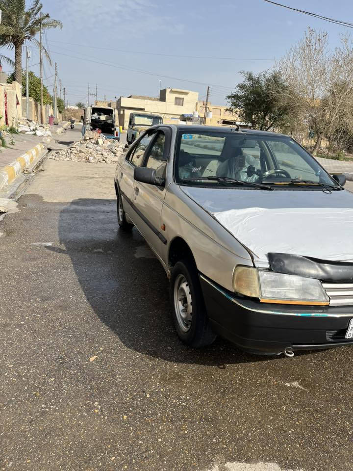 بيجو روى مديل 2009باسمي رقم نكليزي بابل  تريد  تحويل تريد وكاله بلاد سياره بيها حاملغات اماميات صبغ سبب خياسات تبريد شغال كهرباىيات شغاله كير ومكينه ج نضيفات المكينه ادامه جديده تشك الكاع سياره خير من الله مكاني واسط الصويره ***********
