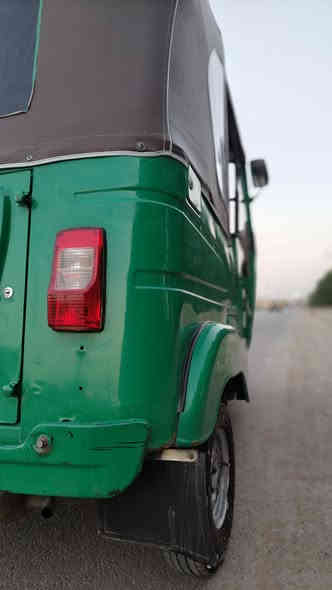 ( للبيع موديل 22 شهر 8 مكفوله ) قضاء الدوايه سعره 7600 بيه مجال ***********
