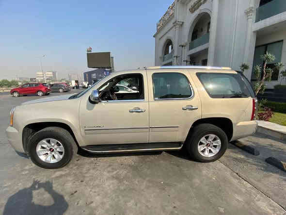 السلام عليكم ورحمة الله وبركاته
يوكن دنلي ٢٠٠٩ خليجي بتره فول مواصفات  سياره جاهزه من كل النواحي  صدر خلفي امامي جديد  كير محرك ممتاز
ويل وتاير جديد لووك مكفوله من اي ضربه وعيب
بيها صبغ  جوه  الترايش مال  البوب   وصبغ باب الجنطه   فقط   الباقي شرط الفحص بسمي  بغداد  رقم جديد 
مكاني بغداد الدوره 
*********** السعر وتفاصيل اتصل بي وتساب وبخدمتك
