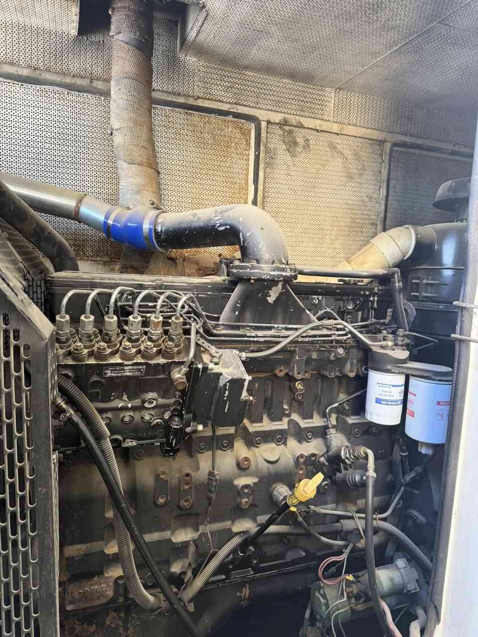 للبيع مولد كمنز
***********
