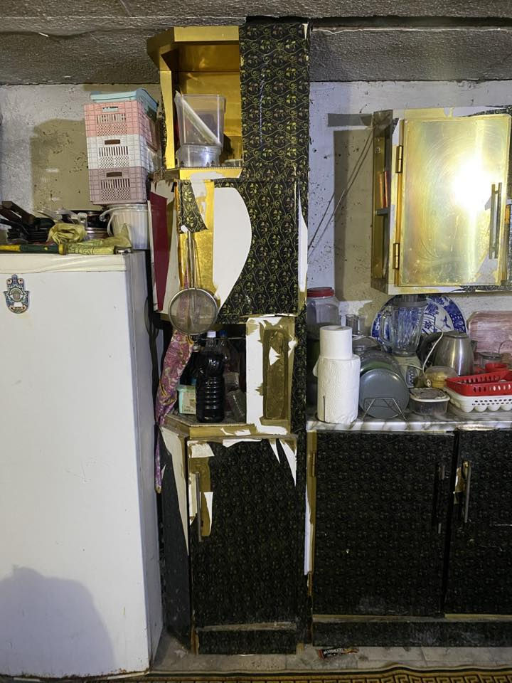 السلام عليكم
كاونتر للبيع وبسعر جدا مناسب وبي مجال 
للتواصل على الرقم 

0773 803 4814
