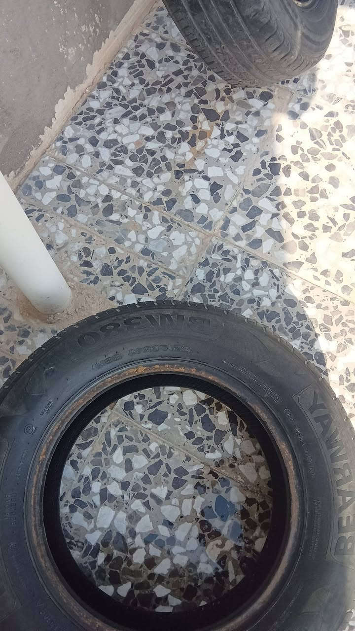 سلام عليكم تايرات حجم 14 نظاف 90 من 100 مكاني بابل مو باله ترى صيني درجة أولى ***********
