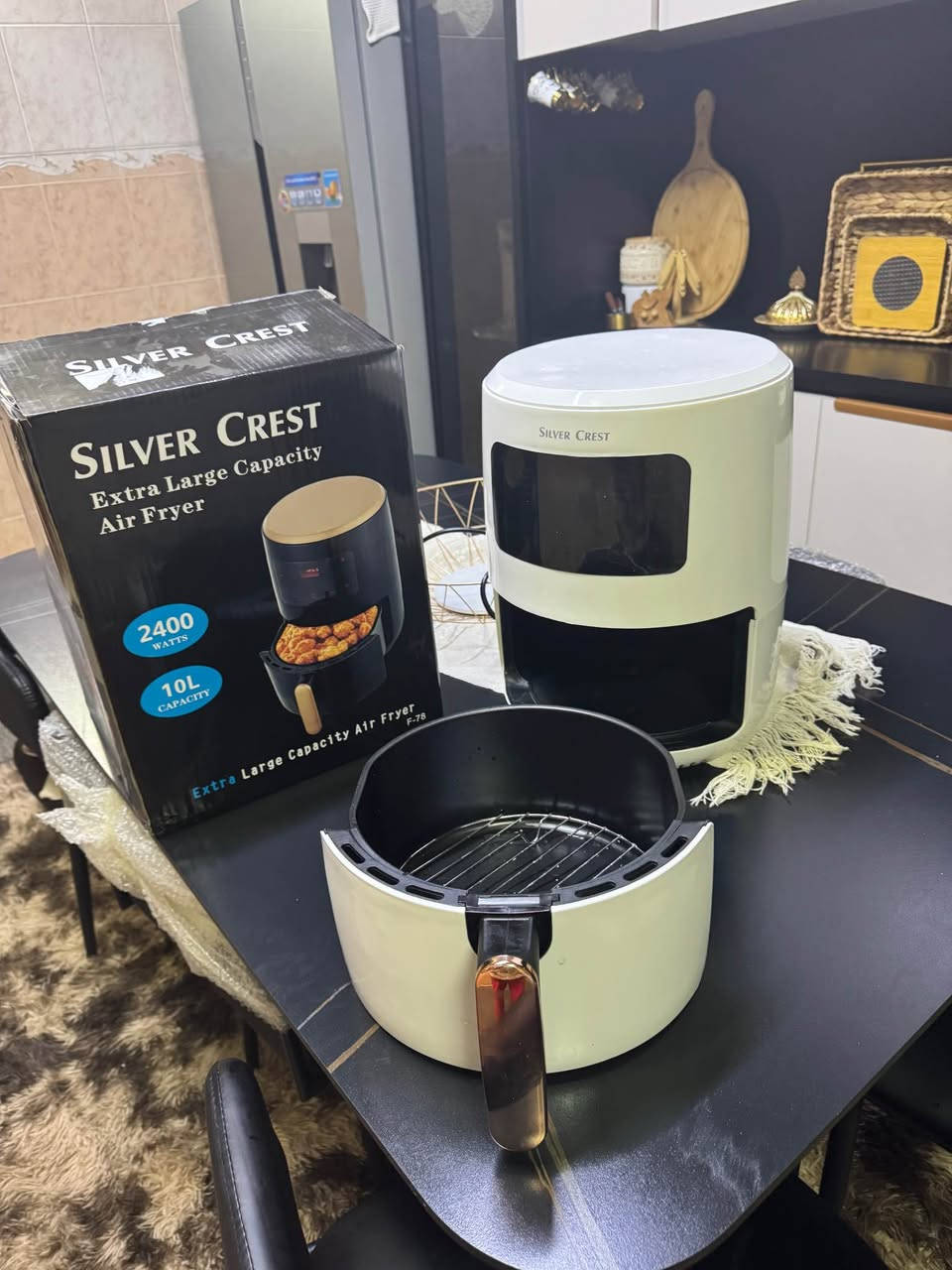 قەلایە ماركەی sliver crest ئەڵمانی
10 لیتر 
بەكارنەھاتوە شاشە لەمسە ٦٠ ھەزار سلێمانی 
گەیاندن ھەیە Singapore


**إذا كنت صاحب هذا الإعلان وتريد حذفه لأي سبب، رجاءا أرسل رسالة إلى الدعم الفني**