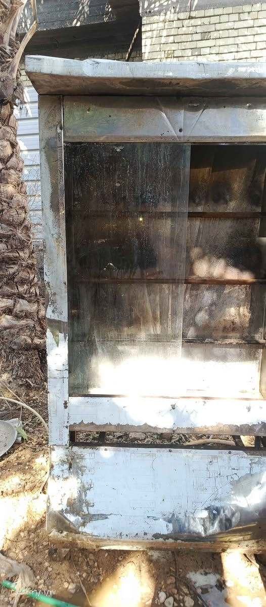 السلام عليكم ورحمه الله وبركاته يتوفر شواية دجاج عدد 2 وحدة حجم عملاق والثانية صغيرة كاملة انطي سعر حگ الله وبيك خير وادلل مكان كربلاء تجي تشوف تقتنع براحتك *********** كربلاء, العراق
