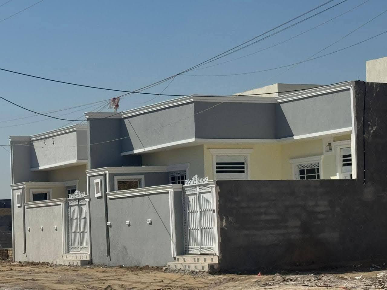 السلام عليكم للبيع بيوت ثنين طبك مساحة الواحد ٢٠٠ متر بيوت جدد بناء بلوك صب كونكريت جاهزات ع اخر حبايه كبل للسكن مامسكونات بناء ٢٠٢٦ مكان حي السبل الثانيه غرفتين وصاله ودوانيه ومطبخ وصحيات داخليه وخارجيه
ا. الاتصال على. 💥⚜️💥 اتصل على الرقم او مراسلة الصفحه خاص 👆🏻
___________💚💥تريد عقارك ينباع ماعليك سوئ المراسله والباقي
 علينه ⚜️ 💥

 ___________________________

💙️ #للاعلان عن العقار الخاص بك او للمزيد من الاستفسارات إتصل على الارقام التاليه‏‪‏‪.***********
