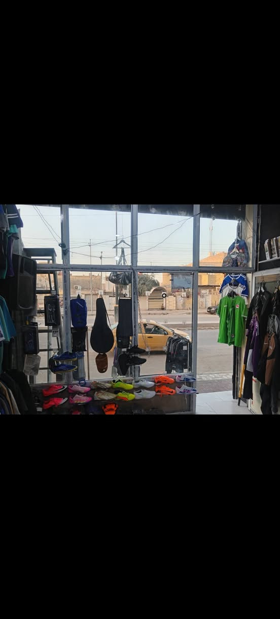 سلام عليكم
سبلت للبيع 2 طن شغال كلشي مابي  وجام خانه للبيع ***********
