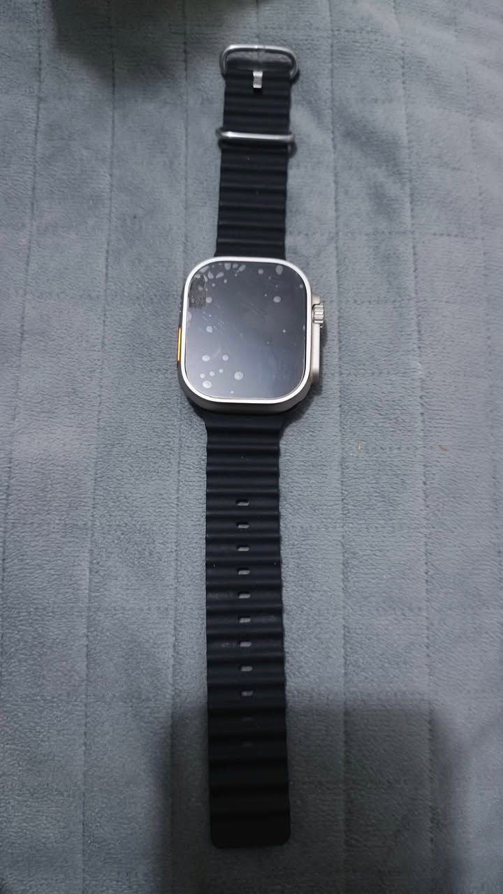 السلام عليكم عندي هاي الساعه للبيت فول مواصفات نضام اندرويد تشغل كل البرامج والالعاب وحتى تشغل الببجي الذاكره 64 والعشوائيه 8 ويصير بيه خط همين تخابر بيهه وبيه كامره دواره 180 درجه وبعد هواي بيهه مواصفات حديثه استخدام قليل كلش مشتريهه ب 125 الف وهسه رايدهه ب 100 وبيه مجال وهذا رقمي  *********** مكاني الحبوبي يم مدرسة آمنه
