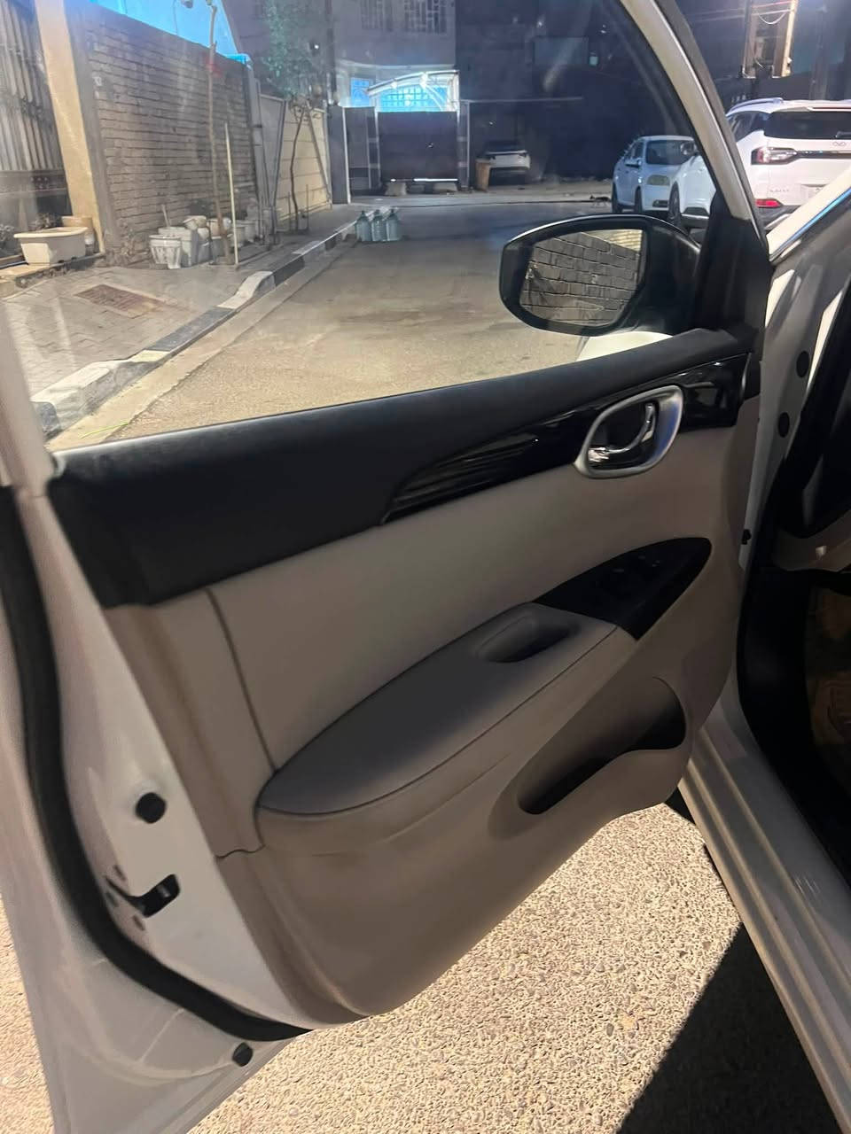 ‏سنتر من الضمان ثلاث سنوات سيارة جديدة كفالة عامة باسم شركة تريد تحويل وكالة سيارة داخل بيجي وش لكزس وفتحه تحكم سيارة فول مواصفات وشبكة نحلة *********** مكانها بالبصرة 2025
￼￼
