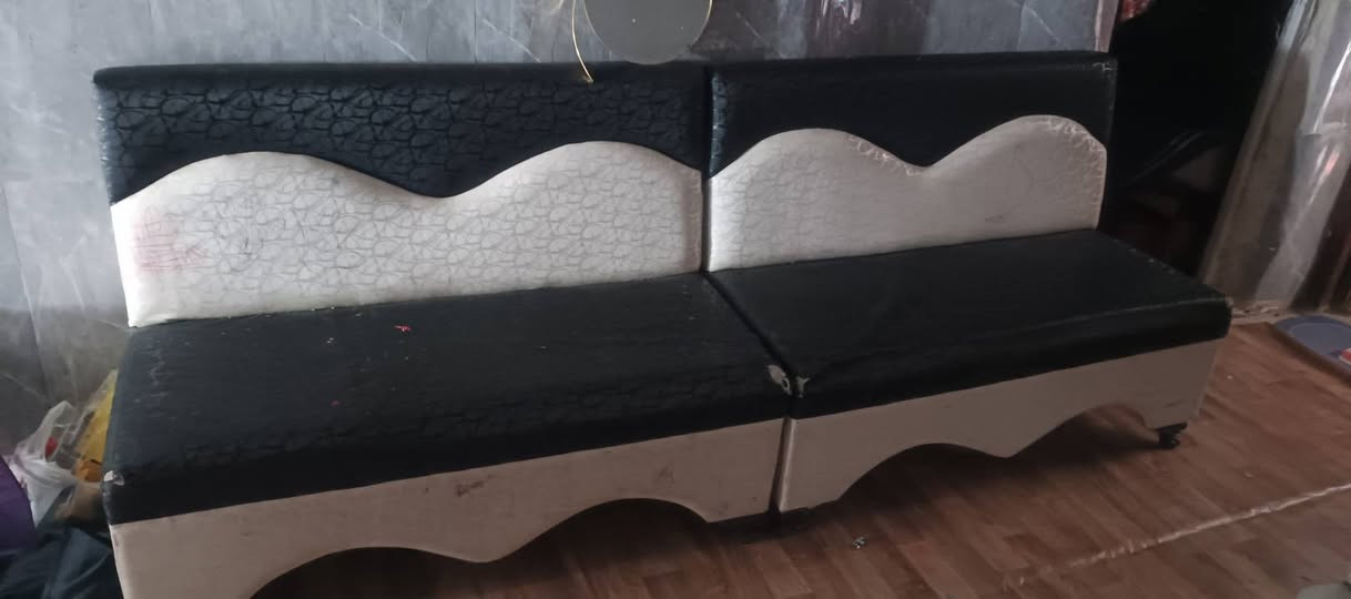 ٧٥ للبيع زعفرانيه


**إذا كنت صاحب هذا الإعلان وتريد حذفه لأي سبب، رجاءا أرسل رسالة إلى الدعم الفني**