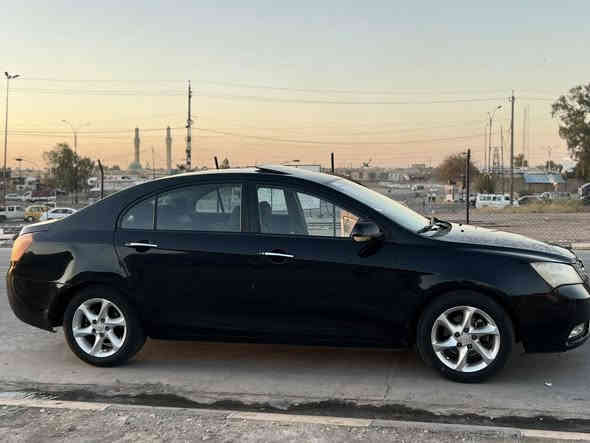 للبيع 
GEELY-EMGRAND 
مواصفات
رساله ترحيب
سلايت جام
داخل لونين +كشنات جلد
مري كهرباء +اشارات
تحكم لايت كهرباء
السياره بدون قطره صبغ كفاله
فقط تعديل  بسيط  بالجاملغ الامامي  
محرك شرط +كير شرط
تبريد شغال شرط +تدفئه شغال
طخم تايرات جدد +دسكات جدد
باتري جديد 
سبير السياره منازل
السياره على وضع البلاد وعلى ايد وحده 
كابون بانزين بيها 
تحويل او وكاله اني حاضر وبعيوني
مكان السياره الموصل جانب الايسر
السعر(70) وبيها مجال للطيبين
***********
***********
