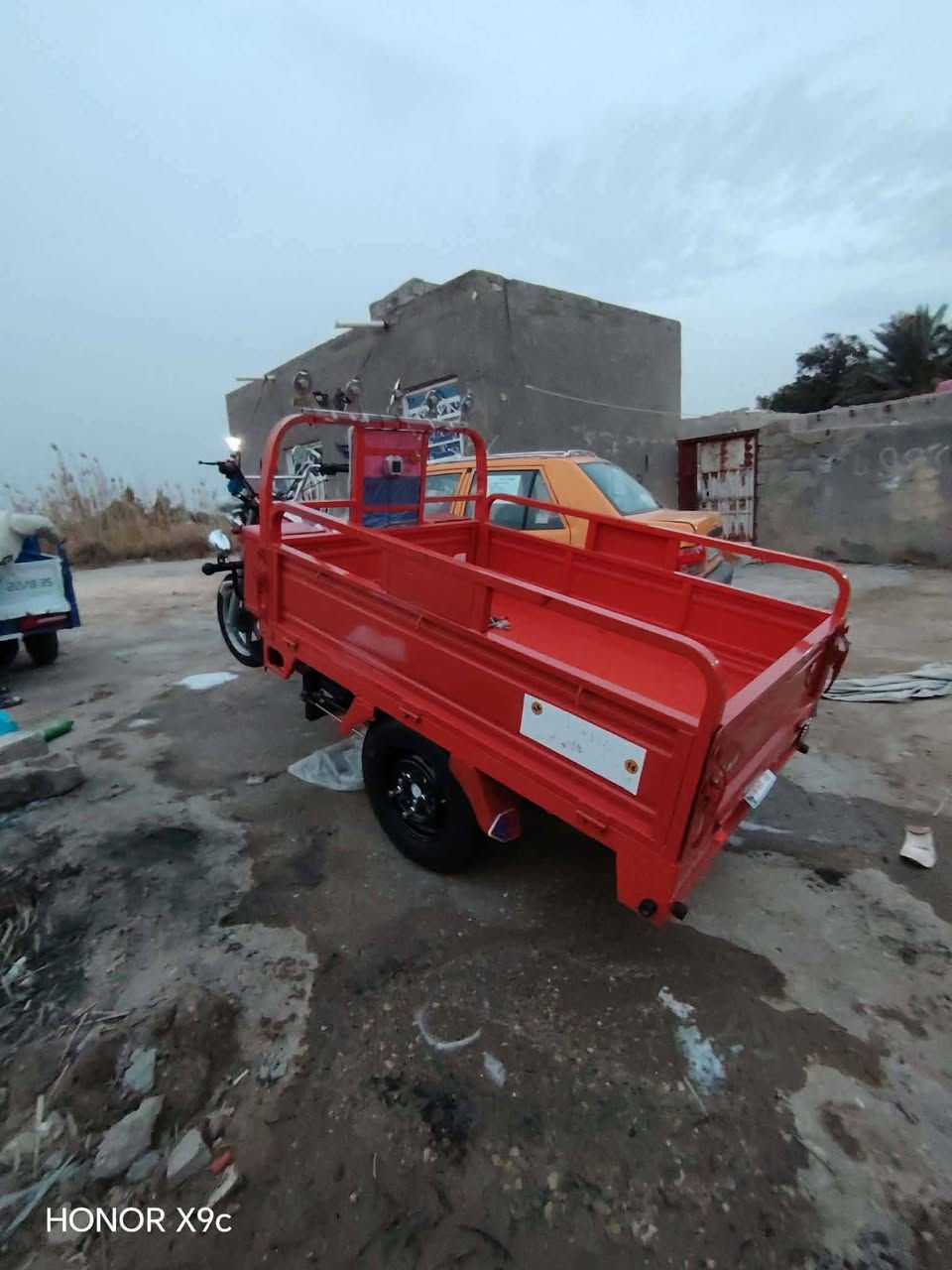 سلام عليكم ستوته مديل 23 وكيل نوار صارله شهرين من طالعه الستوته جديده مامتعوبه (تنباع بدون غراض ) مكاني ديوانيه يم ملعب السنبله قرب سيطره السدير الستفسار اكثر  علئ رقم ***********
