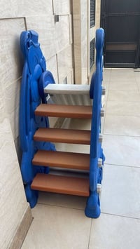 زحليكه نوعيه جيده جدا جديده استعمال كم يوم سعره 75قفل مكان بغداد 07714...