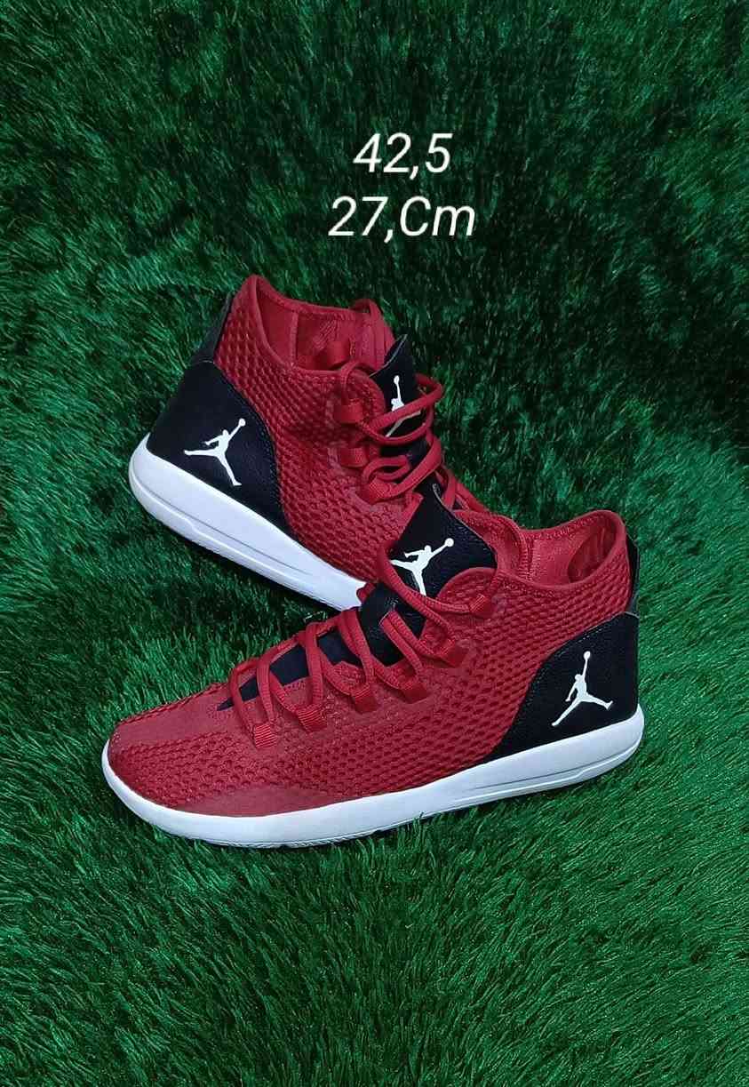👟اوربي اورجنال باله مستعمل 
القياسات داخل الصوره نظافه فول 👍🏻
كل قطعه بسعر مختلف .لمعرفة الاسعار 
راسل الحساب 📱او اتصال ***********💐

يوجد توصيل جميع المحافظات 🚛
