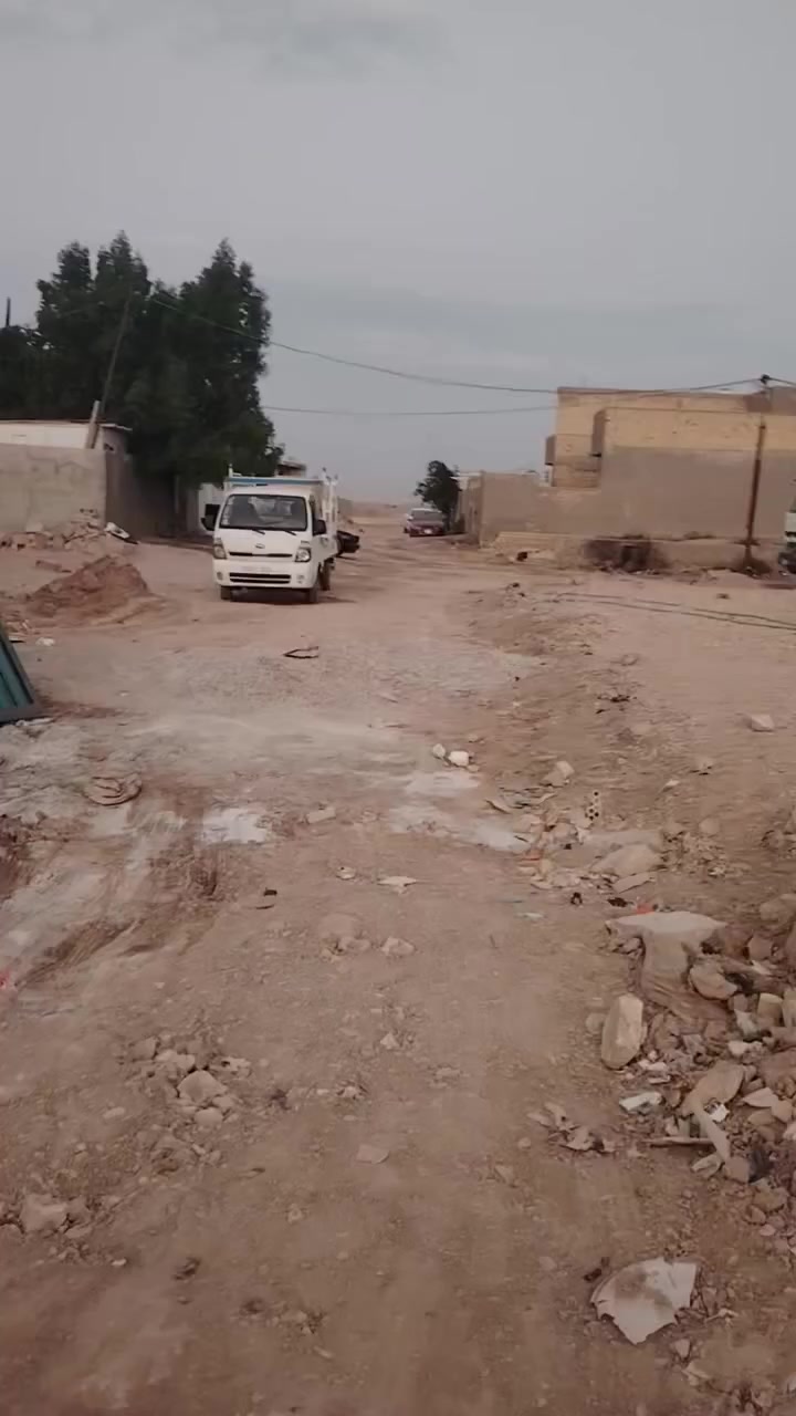 السلام عليكم  قطعه في حي الحكيم 100 متر 
الرقم ***********
