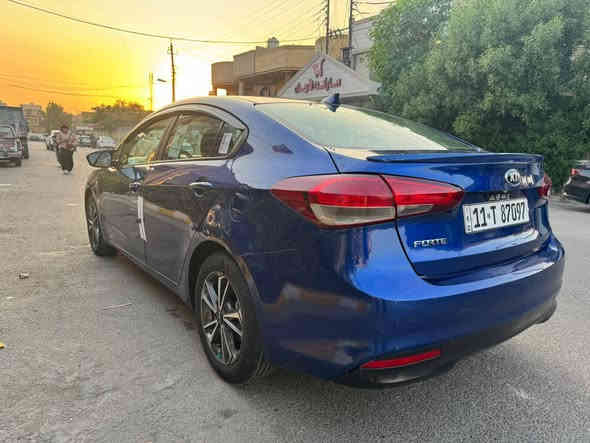 كيا فورتي للبيع موديل 2017 وارد امريكي حادثها خلفي صور الحادث مرفق بلمنشور بيها تبديل قبق جنطه وجاملق خلفي صبغ والباقي مكفول السياره اليبل واحد بجم كبس مكينه 2000 دوش مكينه وكير مامفتوحات بلاديات لاصرف ولا تبخير  صدر امامي وخلفي جديد تخم تاير جديد تبريد تتفئه رقم بغداد الدولي الجديد هزه وسنويه 2030 ماشيه 97 السعر 118 الاستفسار على الرقم *********** عنوان بغداد البلديات
