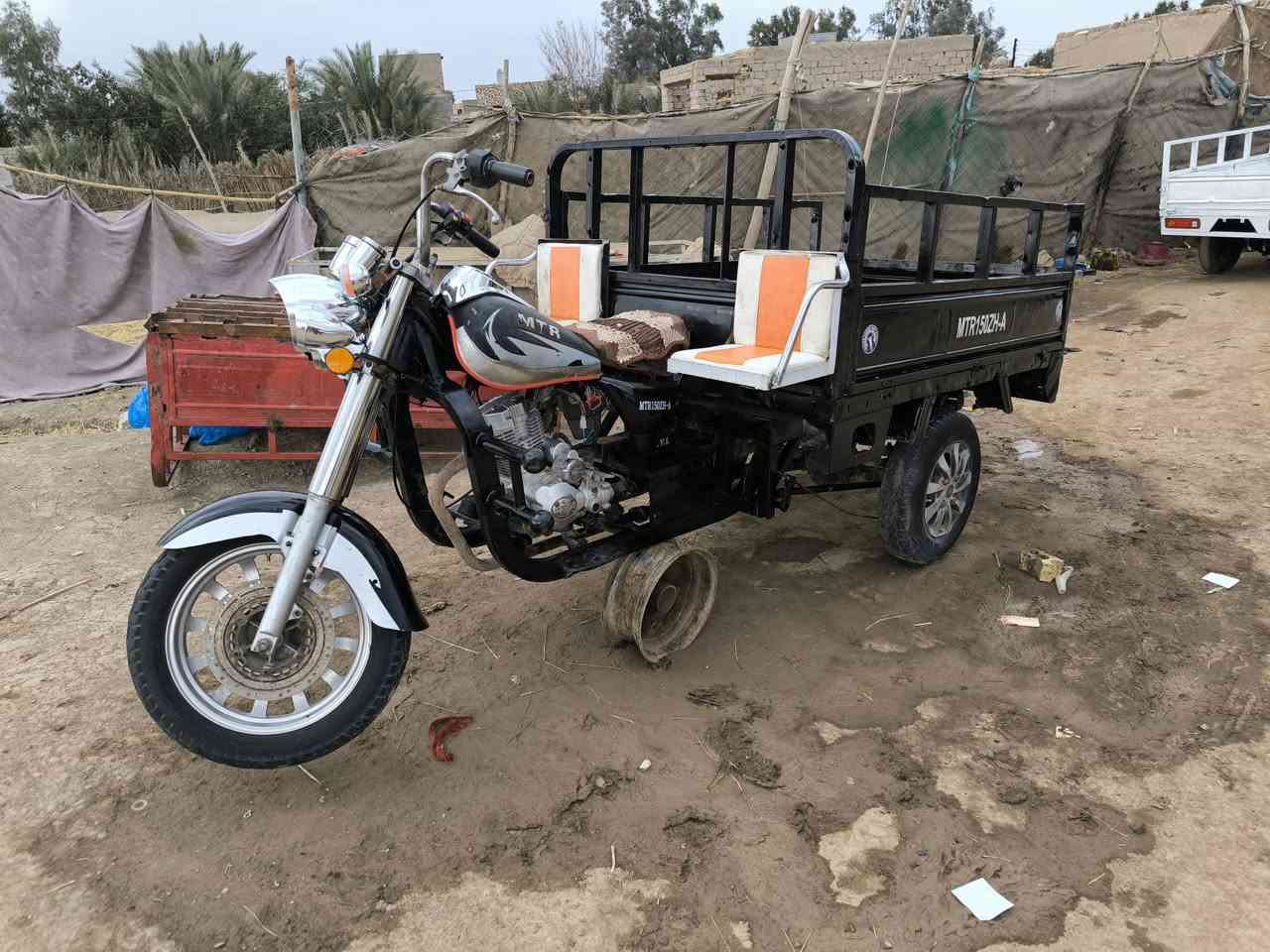 امتي ار موديل 2009 اوراق صولي  محرك 2023 الستوته جاهزه كلها تعمير جديد السعر 900 العنوان الديوانية المهناويه.   ***********
