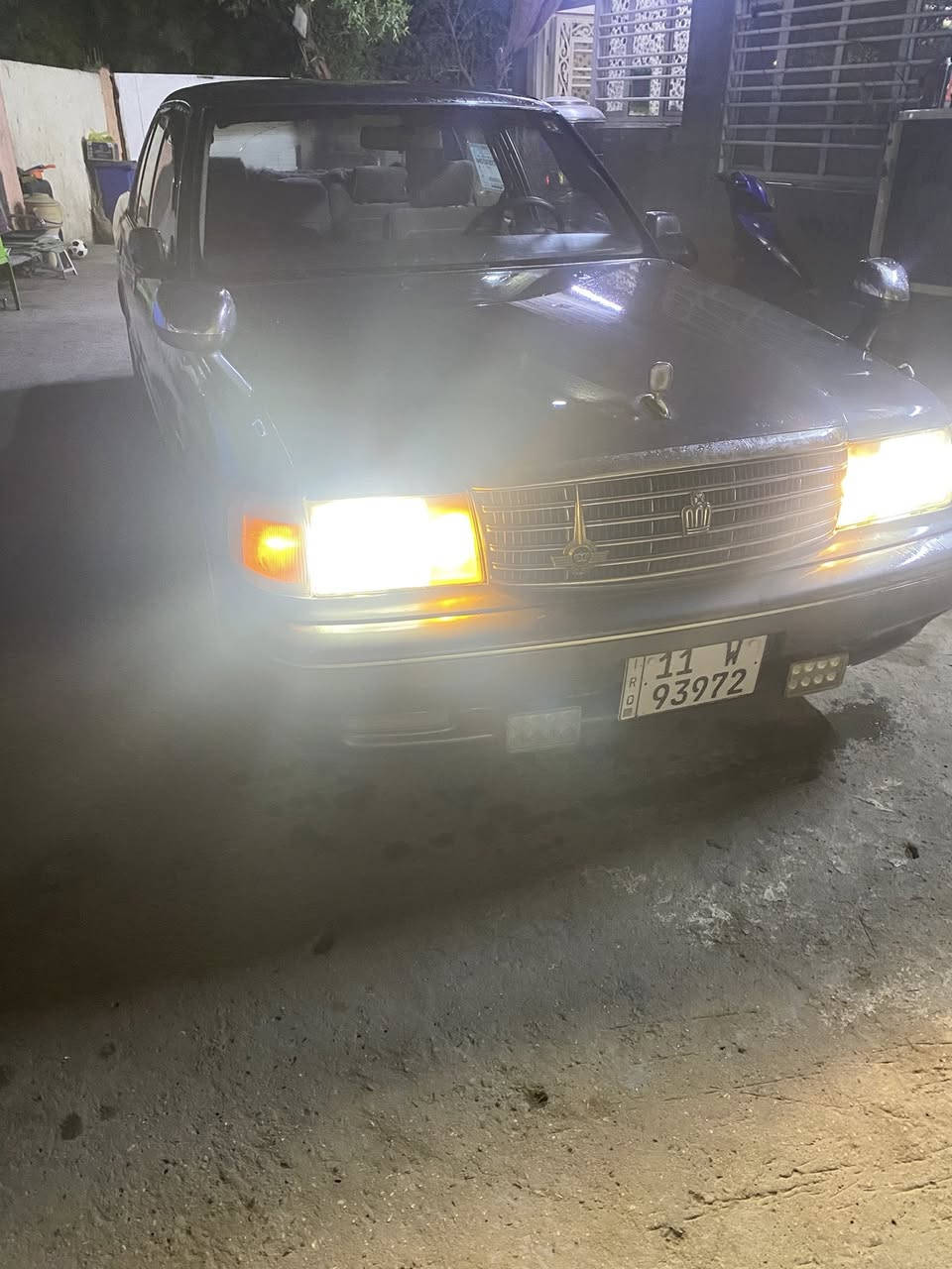 السلام عليكم أرنب موديل95سيارة جديدة بدون ضربة وصبغ تبريد قطعتين صدر جديد تخم تاير لايت زنون بغداد الدورة السعر58الهاتف***********
