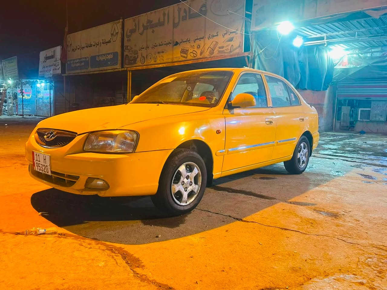 سلام عليكم للبيع هونداي فيرنا موديل 14 ممعيوده بيها طخه بل حوض يم قاعده مال جك وبل جاملخ الامامي الايسر بي شبر غير شي بلكشر ماكو مكينه وكير وتبريد وصدر كفاله مكينه مجفته يم الاصيل والاسطه سلام القراشي ومطالعه سياره داخل لوك بيهه اقره منشور وبخدمتك متصرف اي شي عليها سعر 72 بيها مجال سنويه ورقم بسمي تحويل مباشر مكان دوره نهايه شارع صحه شراي خابر ***********

