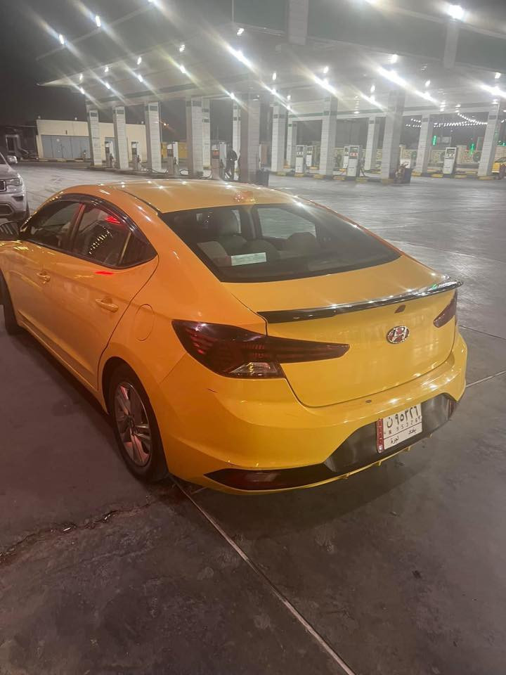 سلام عليكم
هونداي النترا 2020تكسي حادثها جاملغ ايمن راجع نفسه رقم بغداد تحويل ثاني يوم ماشيه 135 كير AT/6نمر  مواصفات رادار امامي خلفي جانبي وكامره وتحكم وشاشه سعر 148$ وبيها مجال .
تلفون ***********
