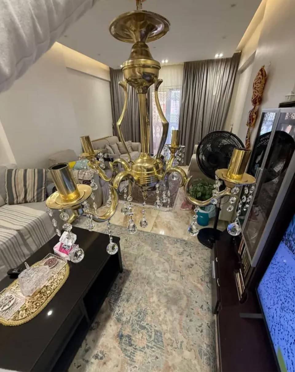 للبيع ٤ نجفات
٤ نجفات نحاس اصلي  
اتنين ٤ دراع 
وآتنين ٥
تم تلميعه بماء الذهب 
النجف كله جديد 
للتواصل: 
+201009806502
الأسكندريه لوران


**إذا كنت صاحب هذا الإعلان وتريد حذفه لأي سبب، رجاءا أرسل رسالة إلى الدعم الفني**