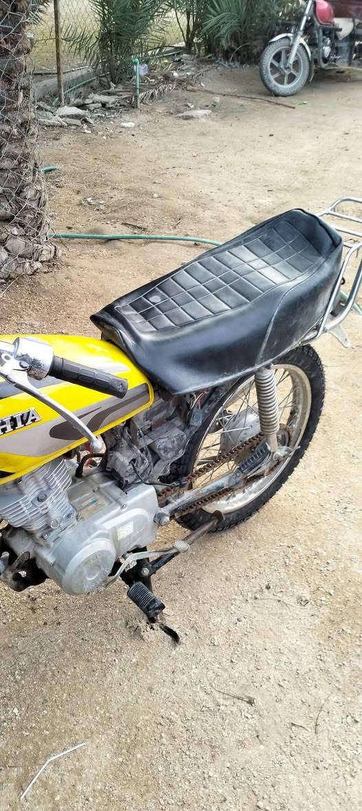 ارشا للبيع موديل 2021 صولي أوراق اصلي بسمي تخدم تاير خلفي جديد 
سعر 375 
العنوان خلف جامعة العميد  ***********
