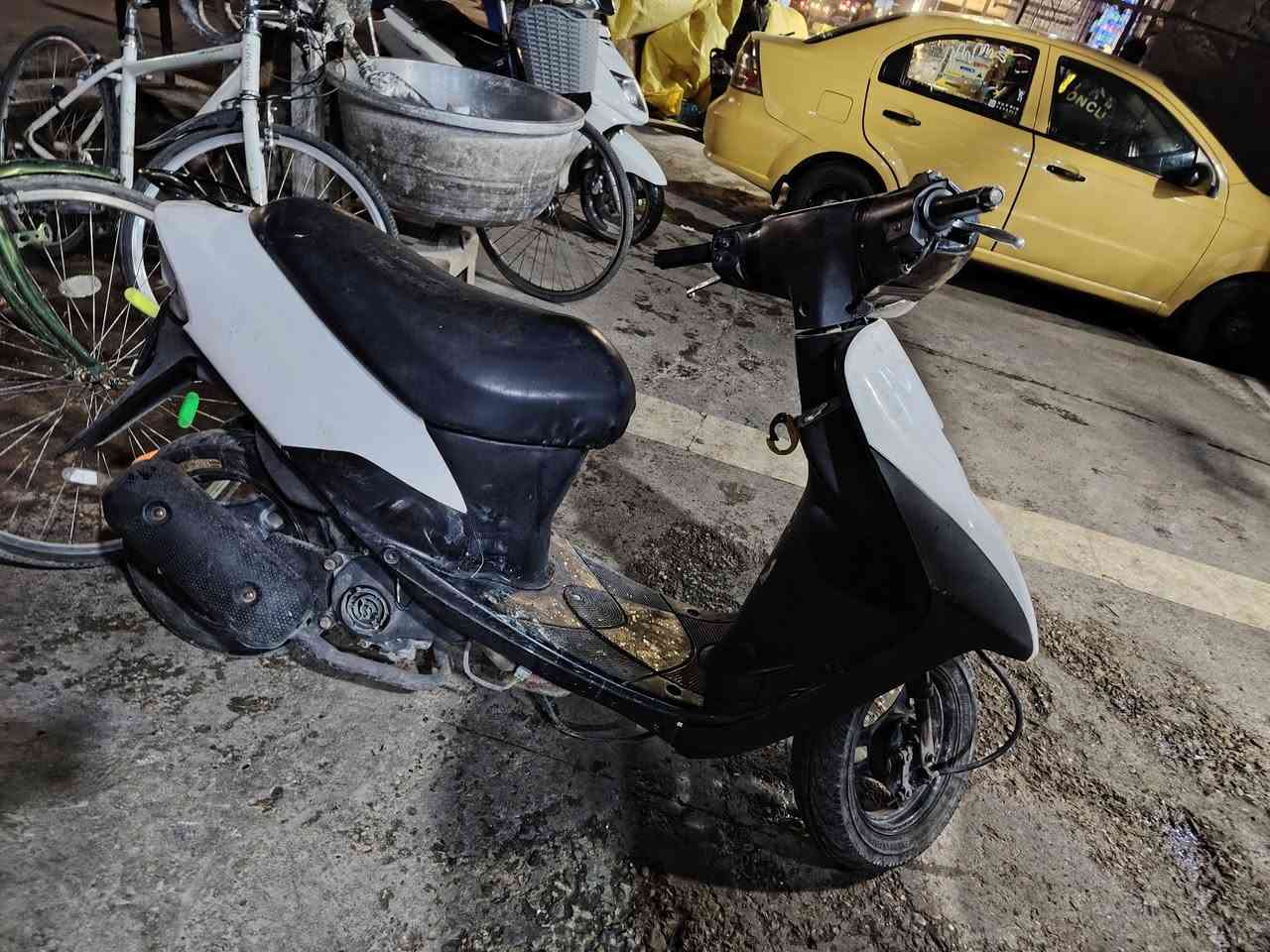 دراجه ساسوكي ٦٠
سعرها ١٧٥ مكاني الشعب 
***********
واتساب
