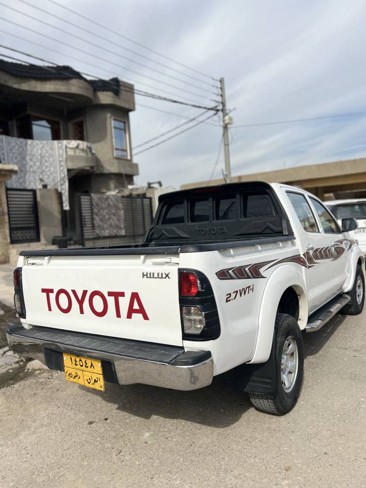 پیکاب مەرزیە 2014
مەکینەی نەکرایتەوە  
3 پارچەی پێشی گۆڕایە
جەمپەکی لای سایقی هەیە
تەعویل وەکالە بەشەرتە
سعری 170 
شوێن قەزای خەبات
ڕقەم موبایل 
***********
***********
Viber whatsap الحمدانية, نينوى
