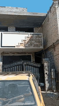 للبيع بيت مساحه ١٥٠ متر ٣طوابق بي ٥ غرف نوم واستقبال وصاله ومطبخ وخدمات ع الشارع العام العنوان حي الجهاد خلف حسينيه علي ولي الله الاستفسار على الخاص او الاتصال *********** واتساب  *********** واتساب
