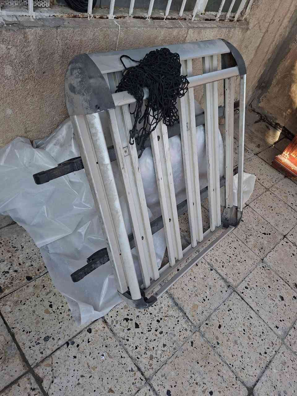 سيباية المنيوم كلش نظيفة
 السعر 90 الف
مكاني بغداد حي العامل
***********
