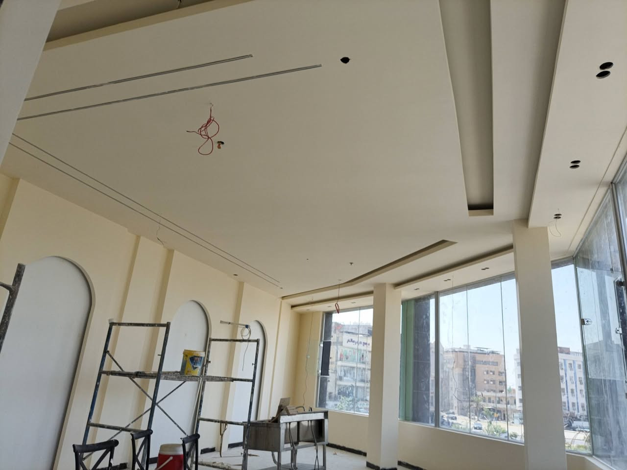 السلام عليكم الى اصحاب البيوت صبغ 8 الاف دينار كرسته وعمل .❤️
سعر متر الجبس بورد من 25  الف الى 40 الف كرسته وعمل . ❤️ 
نعمل جميع انواع الديكورات//كادر يختص بعمل احدث الديكورات.
#جبس_بورد 🎨 
#بنل_ملكي
#سقوف_ثانوية//تنفيذ اعمال الصبغ الداخلي والخارجي 🏠 🎨 
#تنفيذ التغليف بورق الجدران🗞🏞
#تركيب فوم بديل الجبس واحزمة واطارات 🪞// #تركيب ديكورات جبسية للشاشات والملاحق والصالات 
 #تركيب الواح بديل الرخام وبديل الخشب📐 🪨.
وعوازل الاسطح {***********}
