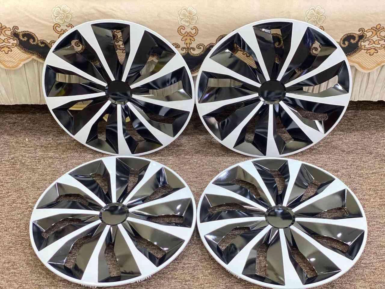 السلام عليكم كبات للبيع مثل ما موضح بالصورة الأزرق قياس 13_14 والأبيض قياس 15_16 سعر التخم 20 الف مكاني البصره يوجد توصيل ***********
