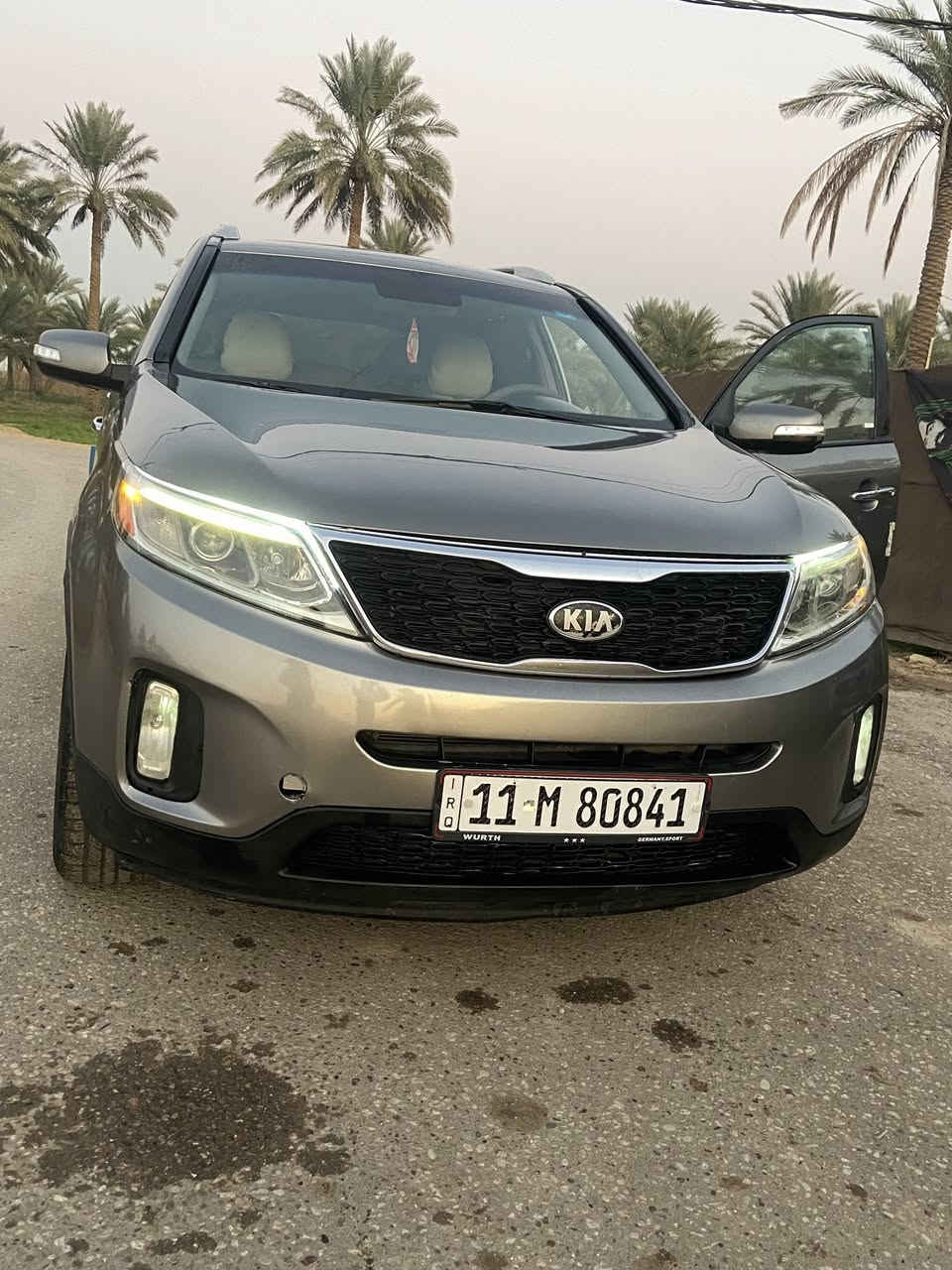 السلام عليكم سورنتو 2014 للبيع رقم بغداد الجديد وارد أمريكي مكفوله من الصبغ والتبديل  فقط تعديل ع بارد وطلقه بالقماره والباقي كفاله عامه كير محرك تخم تاير سياره نضيفه مال جناي محرك 4سلندر 7راكب تبريد قطعتين بردات بلاديه مال شركه شاشه وكامرا دوارا تبريد ثلج دوانز مابيها ابد وبانزين عادي نخلي وصور السونار مرفقه وين ميعجبك افحص سياره جديده بمعنى الكلمه السعر 147وبيها مجال سياره بسمي مكاني بابل سده الهندي للاستفسار الاتصال ***********
