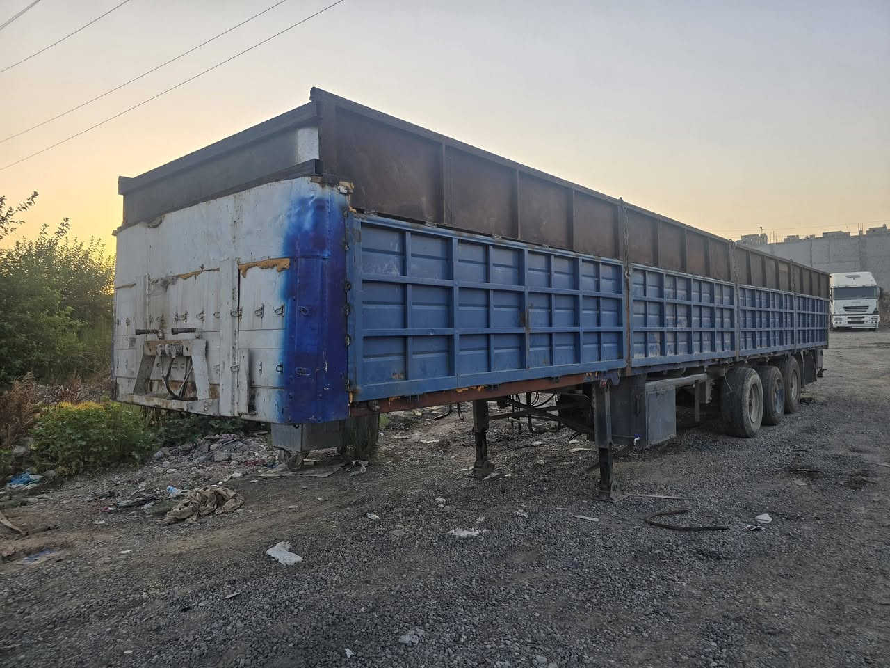 للبیع  مکفوڵ 52طن عنطە مکان اربیل کویر  سعر 35وەرقە
***********  ***********
