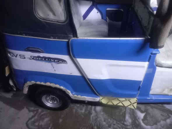 السلام عليكم تكتك للبيع موديل 21 جاهزه مكينه بيهه خيط بخار مرقمه وجاهزه مكان ناصريه مركز مكلف بنشر سعر 8ملايين وبيهه مجال ‏‪0783 035 9380‬‏ اتصل ع رقم مكلف
