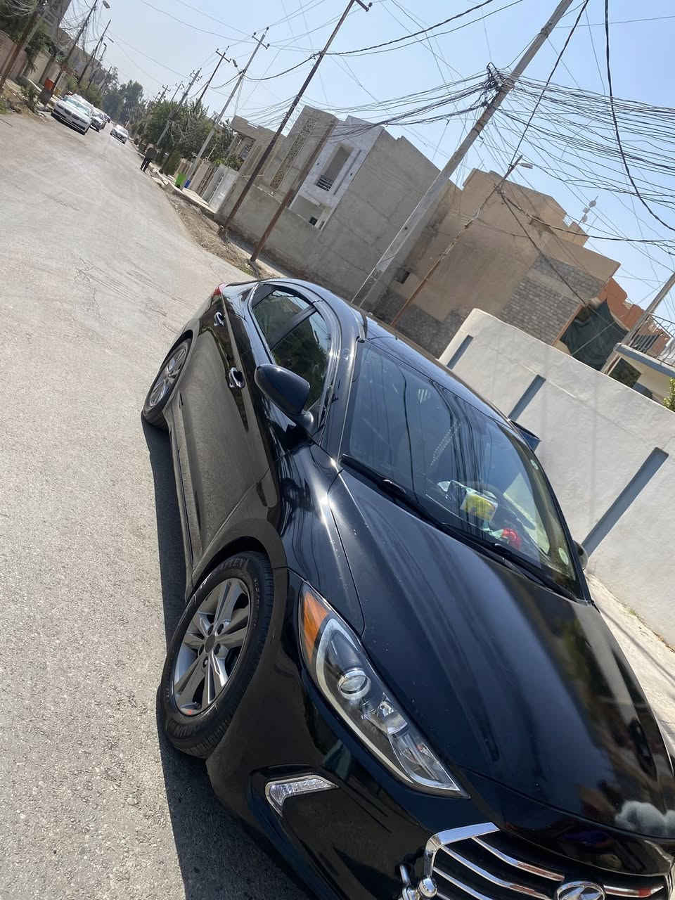 الانترا 2017
بصمه تحكمات إستيرين

رادا سرعه مانع انزلاق سياره فول مفول 

محرك ٢٠٠٠ معمر 

كير شرط 

 رقم اربيل 

سياره بيها قطعتين فقط بوند وجاملق اليمين 

كاربون بانزين بيها 
مكان سياره موصل 

السعر ١٢٥ وبيها مجال
***********
