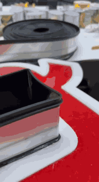 🥳 الى اصحاب مكاتب وشركات الاعلان حصراً بس جيب التصميم واستلم حرف جاهز ...