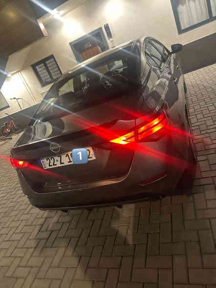 السلام عليكم 
نيسان سنترا2024 وارد امريكي دخول جديد 
ضررها فقط جاملغ امامي ومبدل نفس لون 
ايرباكات سليمه لا شاصي ولا لغد
مواصفات لsبصمه حساسات امامي خلفي  رادار 
شاشه كامره360درجه وبقيه المواصفات معروفه 
رقم اربيل 
السعر 155 وبيها مجال 
عنوان الكاظميه 
***********
