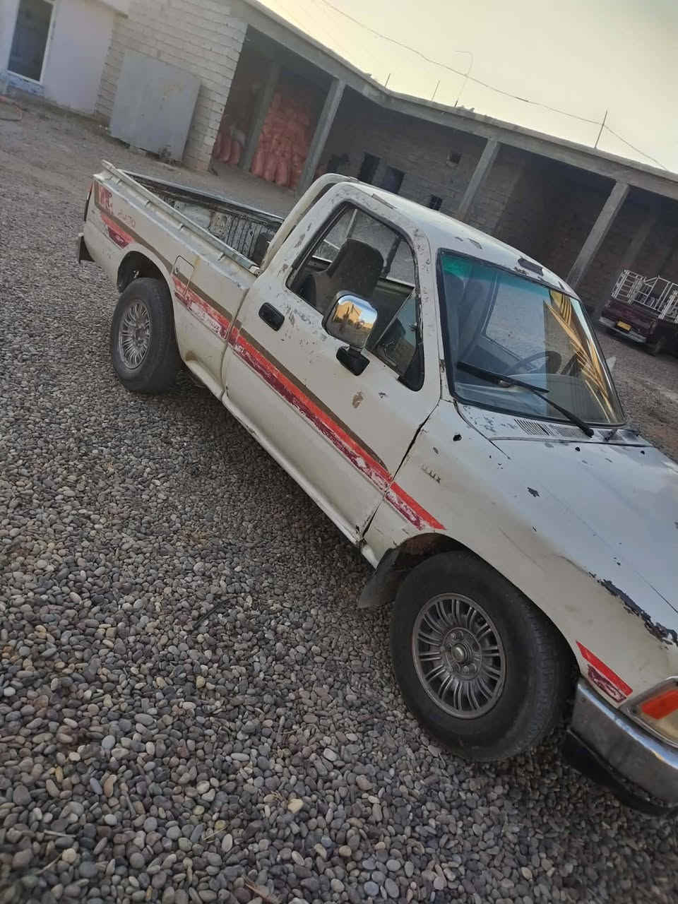 بيك ب موديل 89 سيارة جاهزة شرط الشغل بدون نقص بدون وكالة رقم صلاح الدين  السعر 25$ وبيه مجال قليل رقم صاحب السيارة *********** ابو سعران الجميلي
