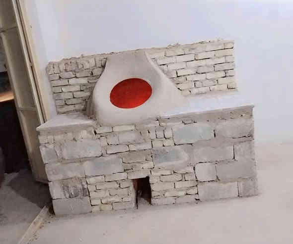 ***يا رزاق ***
يتوفر لدينا تنانير طين بأحجامها المختلفه((ثابته ومتحركه))  للبيت ومطاعم ومخابز
مع كافه مستلزماتها <<  طبكيه وعجانه وماشات وهزاز طحين وعفريت وكاتم وقبغات وطابوك حراري وحب ماء بأحجامه المختلفه >>

للإتصال[[ واتساب ]]
أبو أحمد ***********
