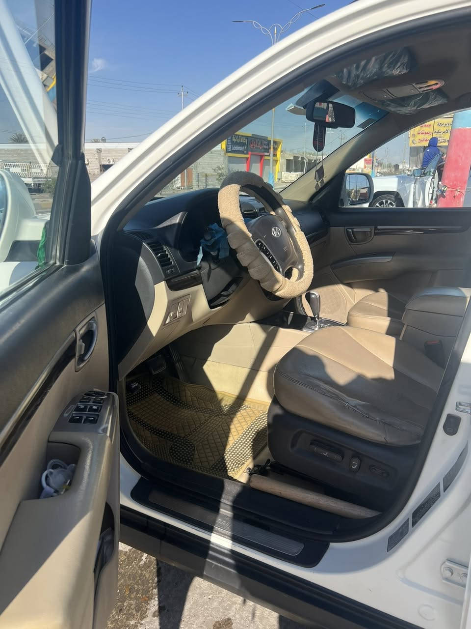 سلامو عليكم سنتافي موديل ٢٠٠١٢ كامل مواصفات لسياره مكفوله من لدعاميه لدعاميه لسعر خاص  مكان صلاح الدين بلد ***********
