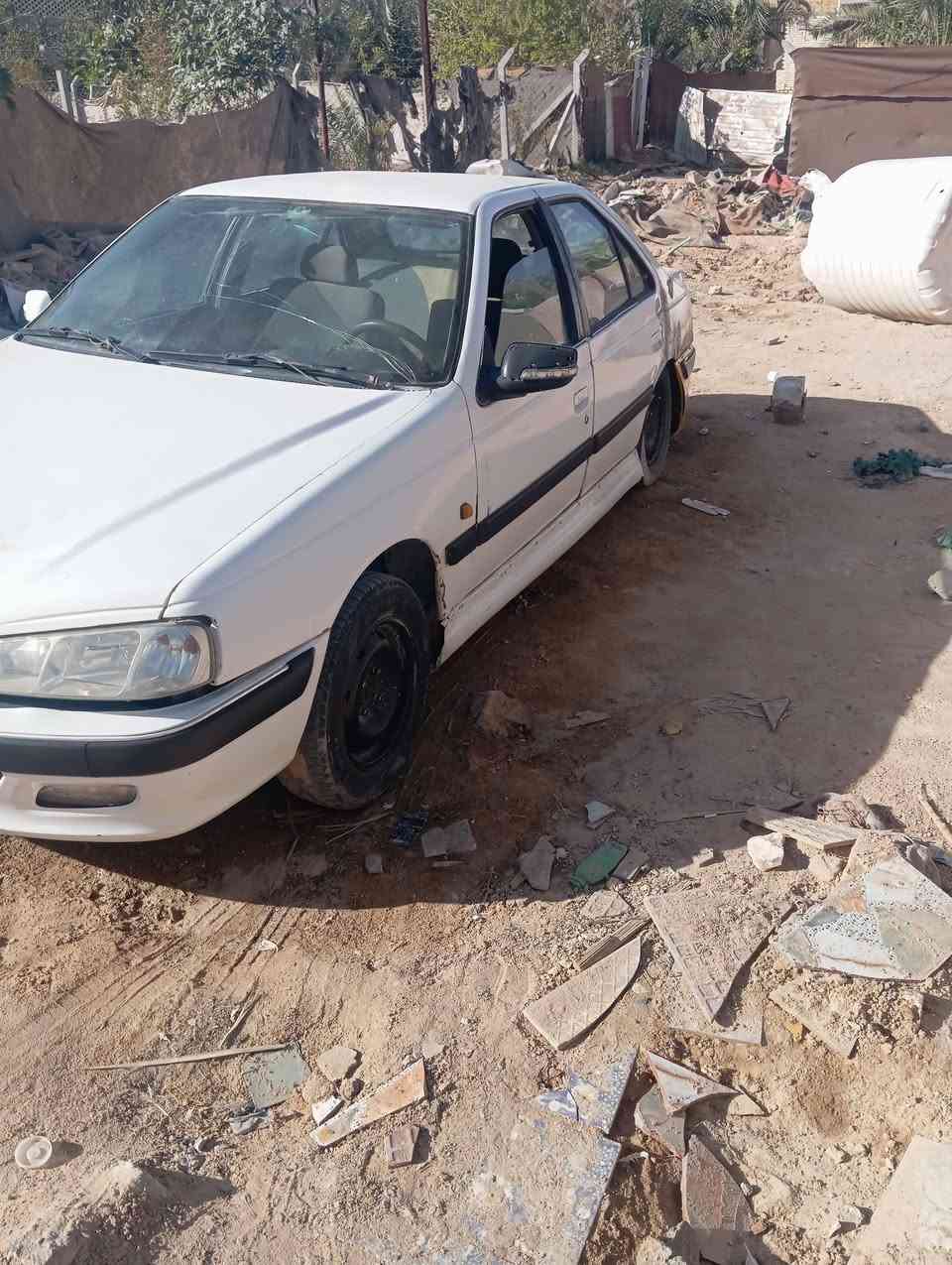 سلام عليكم بيجوا باص 2011 سياره بها ضربه بلجاملغ الوره رقم بصره بدون مكانها بلنجف السعر 12 الاتصال على الخط 
***********
