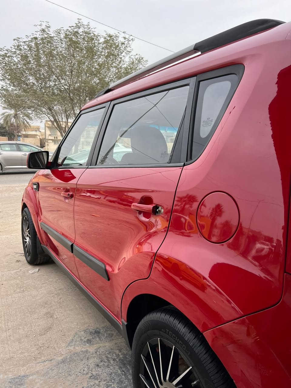 سلام عليكم
🚗 كيا سول – Soul

📆 موديل 2011 – خليجي

 

 • رقم بغداد

 • مكينة 1600

 • كير ومحرك وتبريد كفالة

 • كفالة عامة + تبديل قطعة جاملغ الايمن فقط

 • تخم تاير جديد

 • تحكم استيرن

 • شاشة

💰 السعر: 88 وبيها مجال

📍 المكان: بابل

📌 السيارة نظيفة وجاهزة، فحص بأي مكان

📞 الاتصال:

***********

***********
