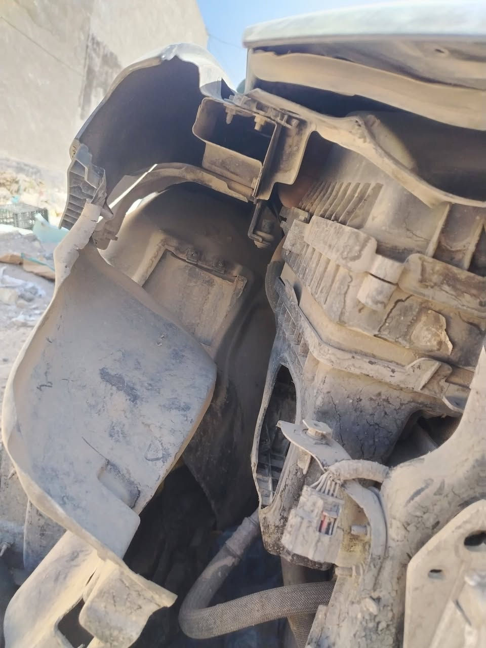 السلام عليكم
C200 S.  2016.  2400
السياره على حادثها
كير محرك شاصي حته البدنه الفوك والبنيد سليمات
الضربه صايره جاملغ ودوسه
مكان السياره بغداد
السعر 50


**إذا كنت صاحب هذا الإعلان وتريد حذفه لأي سبب، رجاءا أرسل رسالة إلى الدعم الفني**